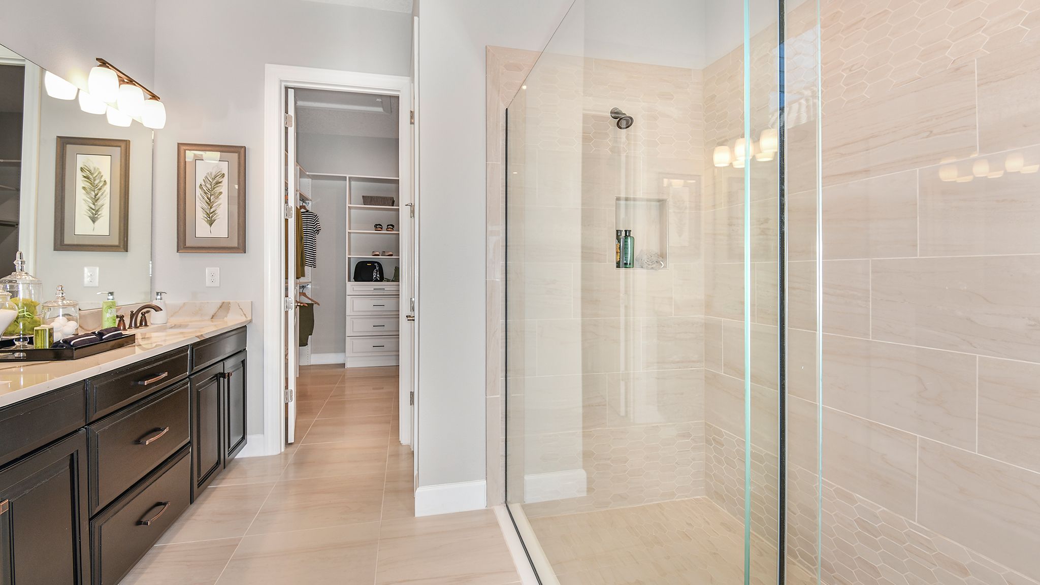 Esp-at-Skye-Ranch-Lazio-6831-16x9-ownersbath