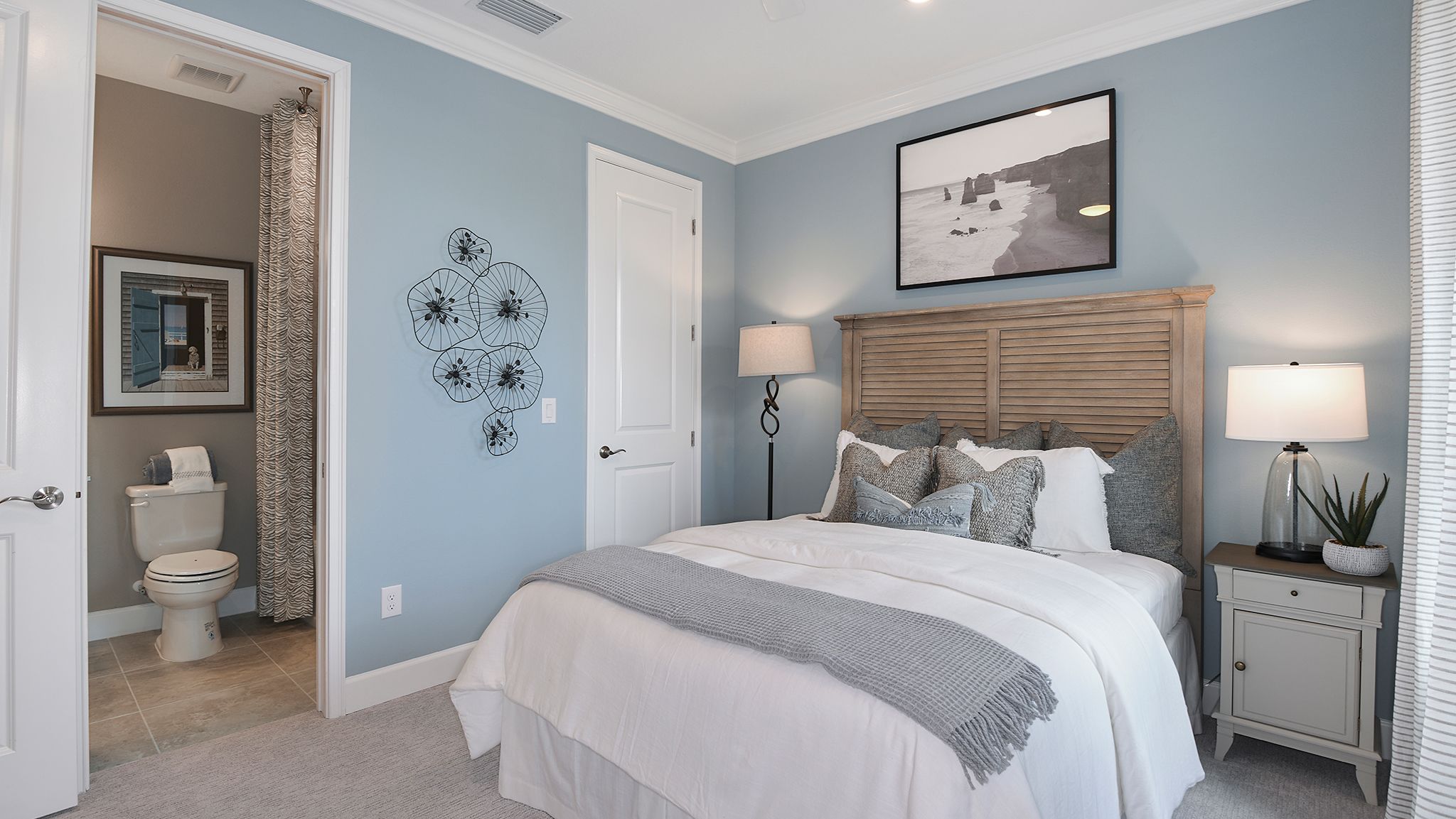 ESP-at-Skye-Ranch-Ibis-2893-16x9-bedroom