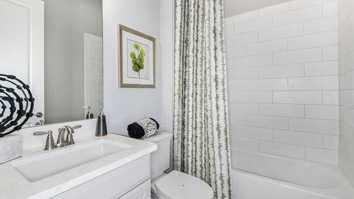 Esp-at-Skye-Ranch-Lazio-6750-16x9-bathroom