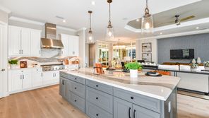 26909 Victoria Place (Pallazio)