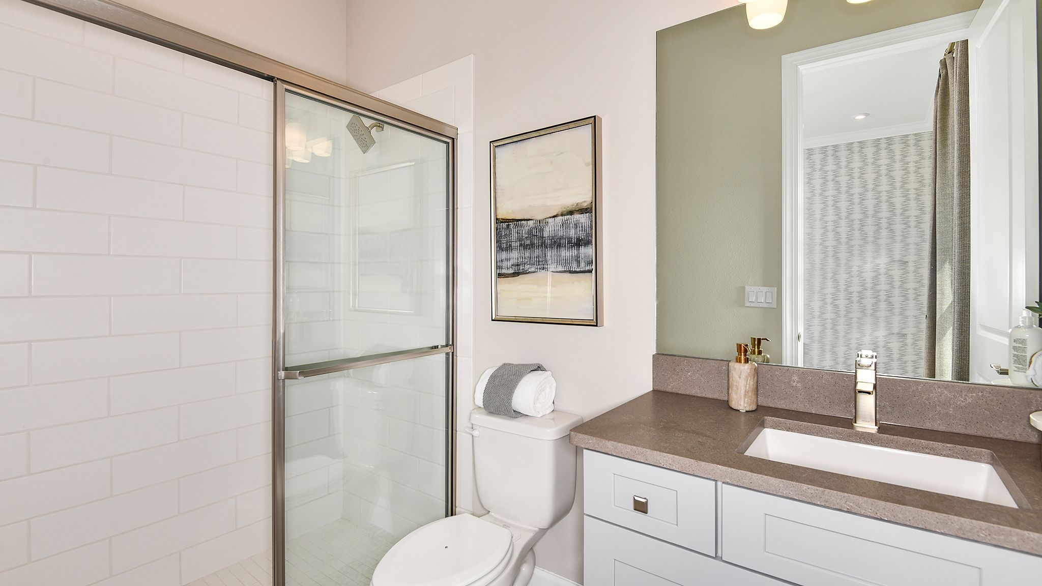 Esp-at-Skye-Ranch-Pallazio-6871-16x9-bath