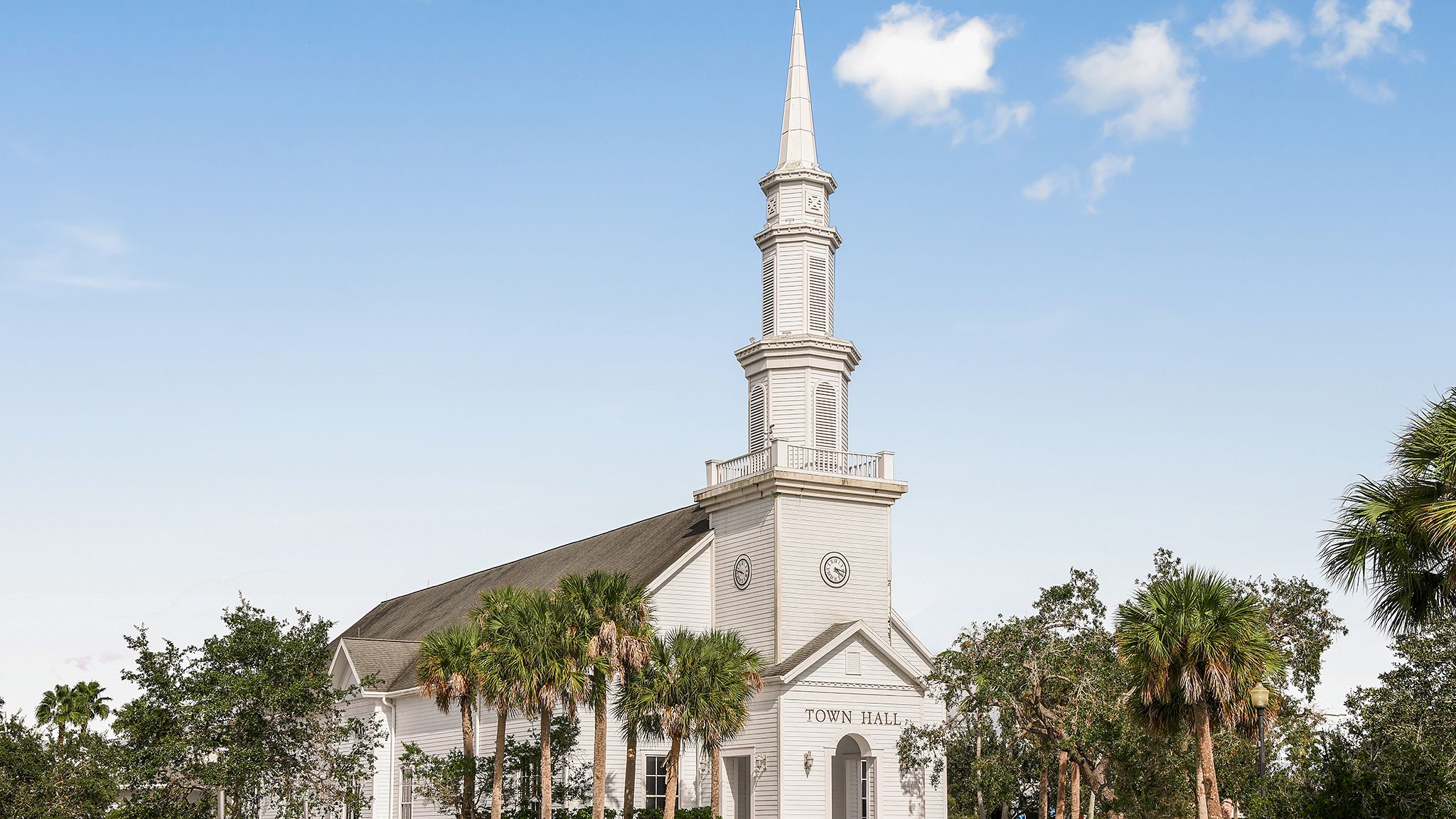 Tradition-Town-Center-8371-16x9-Townhall