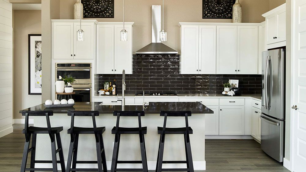 Taylor-Morrison-Macanta-Mesa-11-03-21-Kitchen...