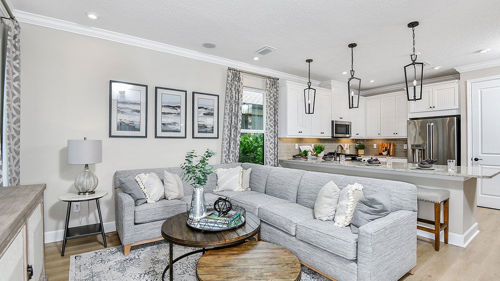 Boca-Grande-6274-16x9-gathering