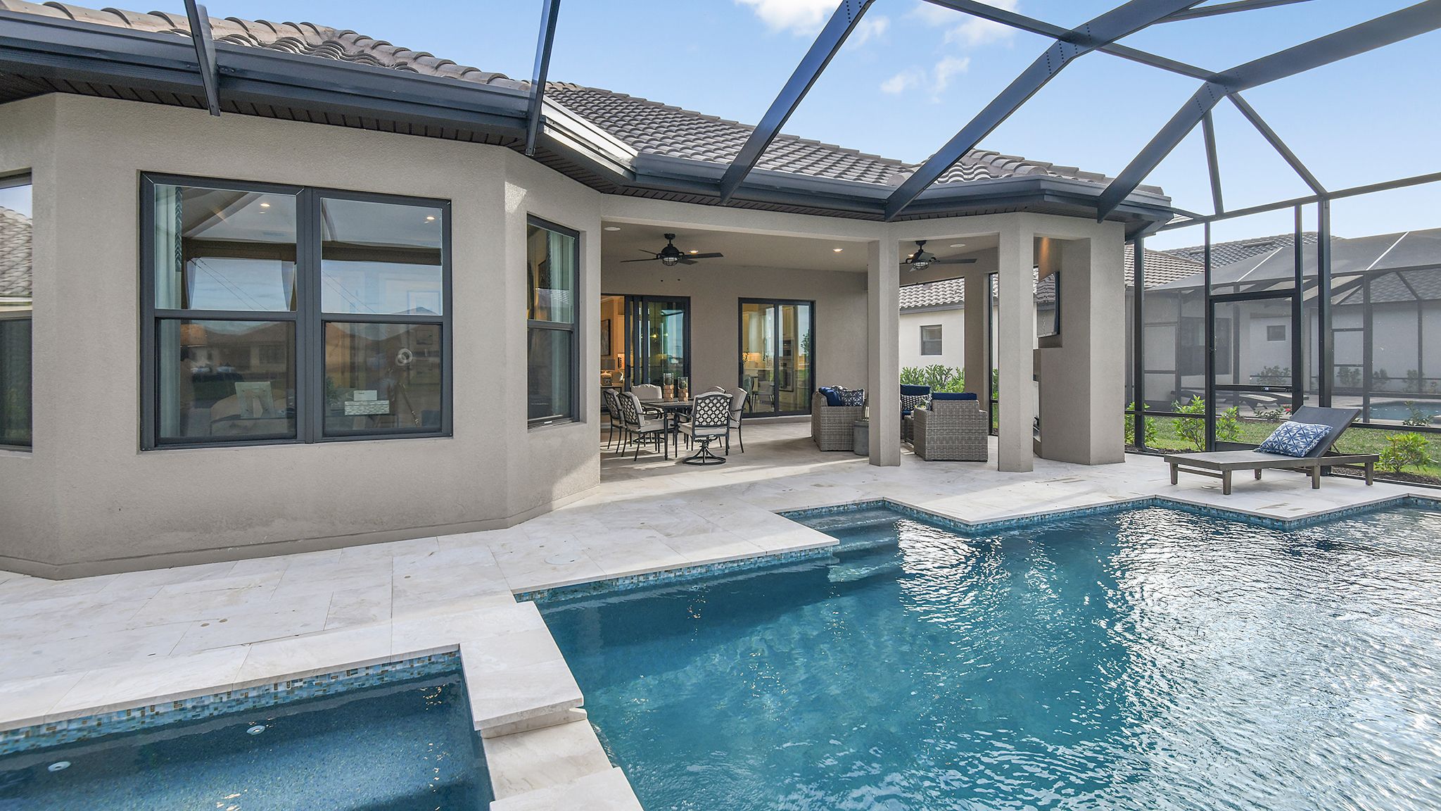 Esp-Tradition-Lazio-Pool