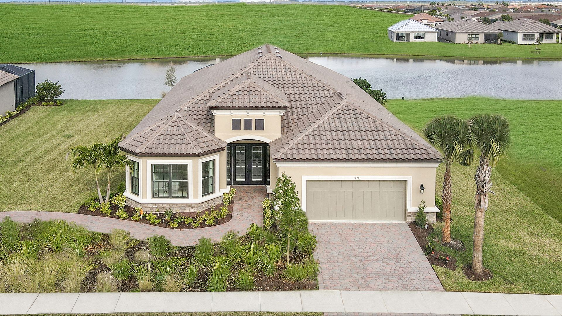 Esp-Tradition-Pallazio-ElevationAerial