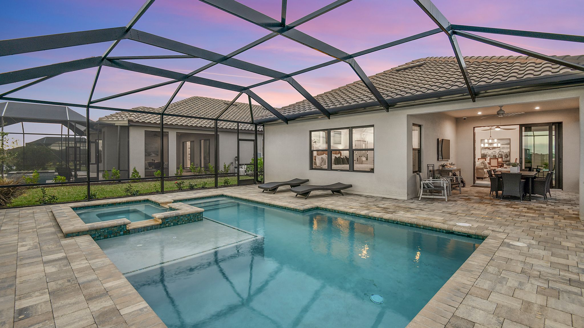 Esp-Tradition-Bergamo-Pool