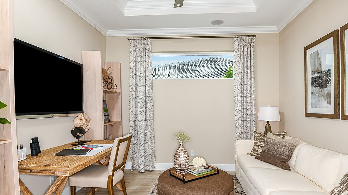 Esp at Azario LWR Roma 8382-16x9