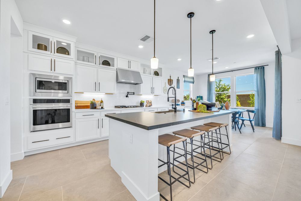 Oakhaven at Winding Creek - Roseville, CA