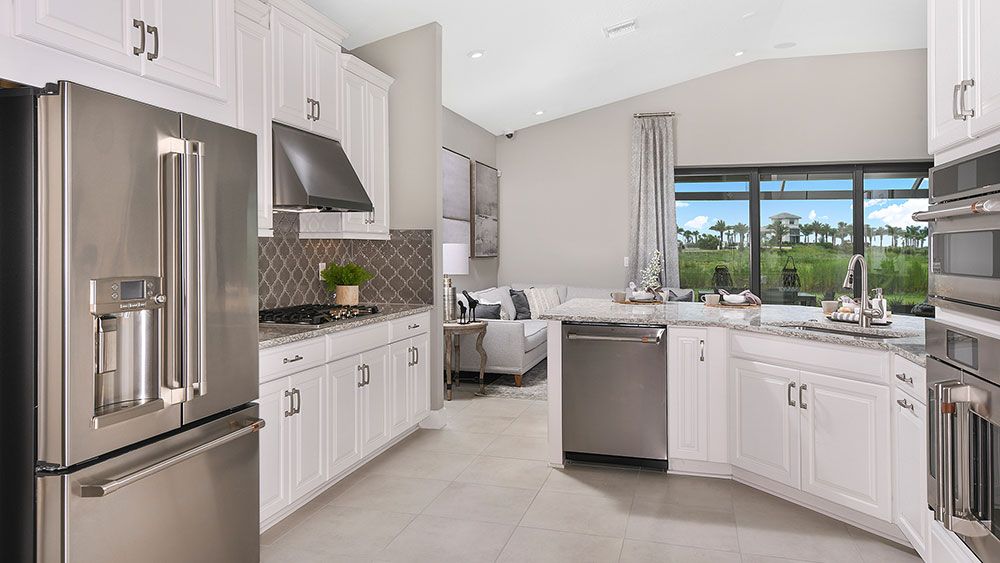 Cassia-at-Skye-Ranch-St-Thomas-1143-16x9-kitchen