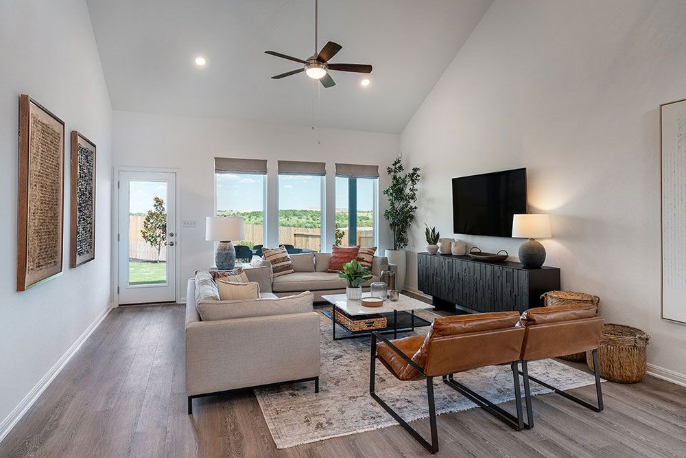 tm062322_taylor_jasmine_00123-128