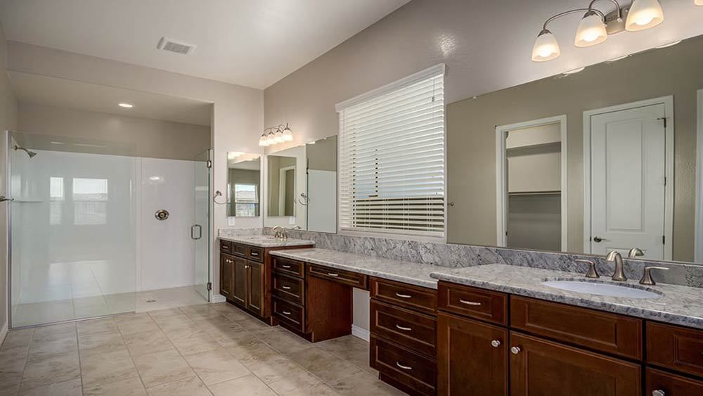 Owners Bath18
