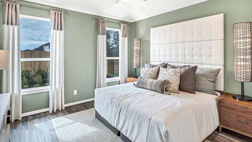 35-TM-4209  40s AV Cypress-20221018