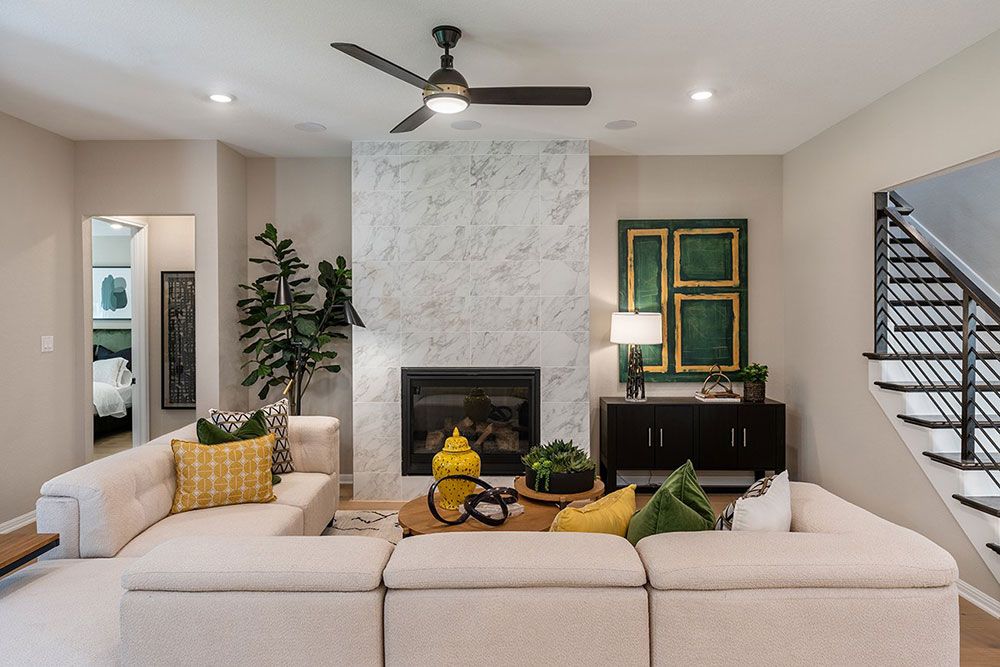 POR - Sienna - Living Room3