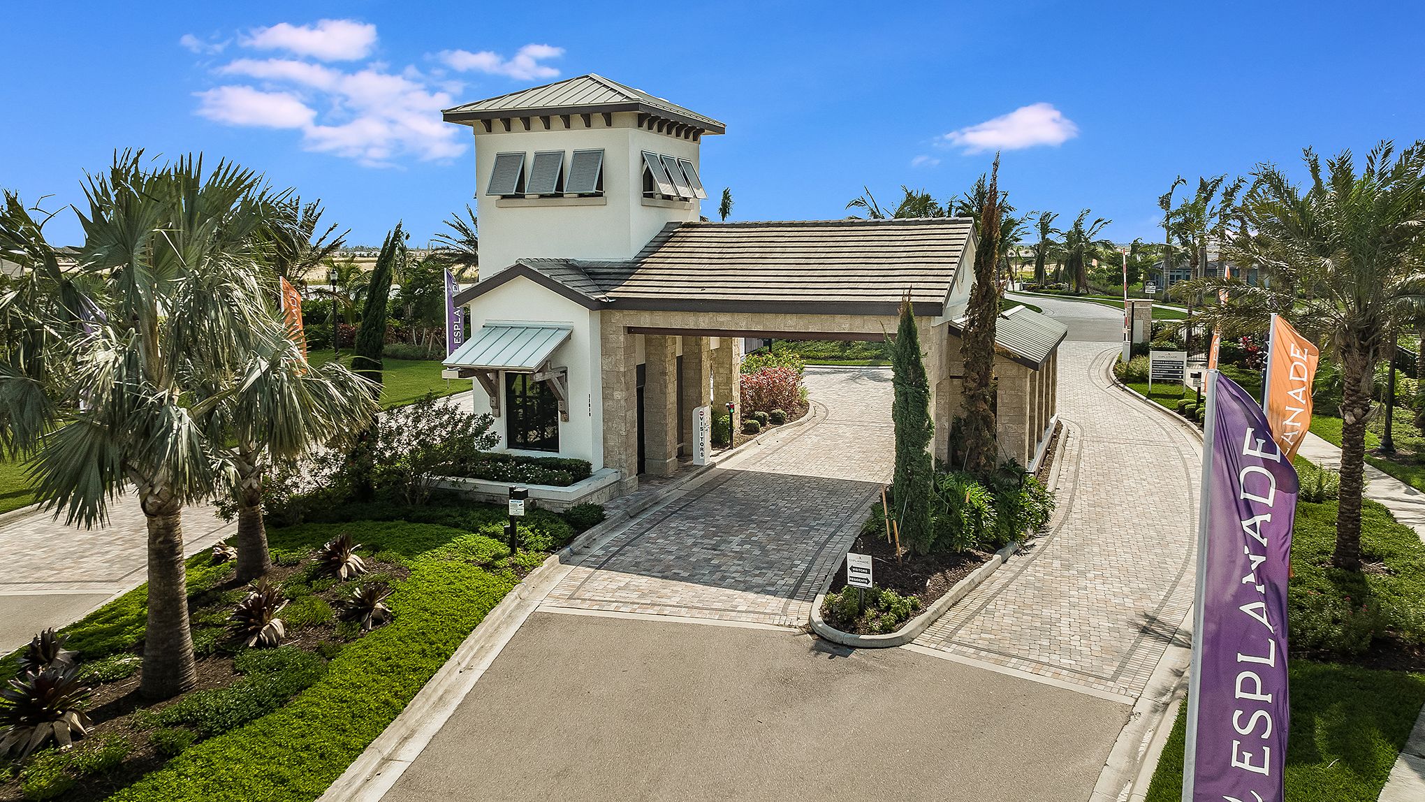 Esplanade-Lake-Club-0922-16x9-entrance