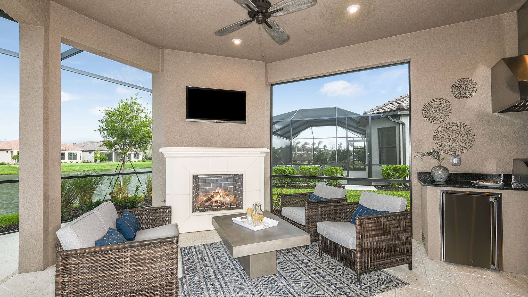 Esp-at-the-Heights-Farnese-3822-16x9