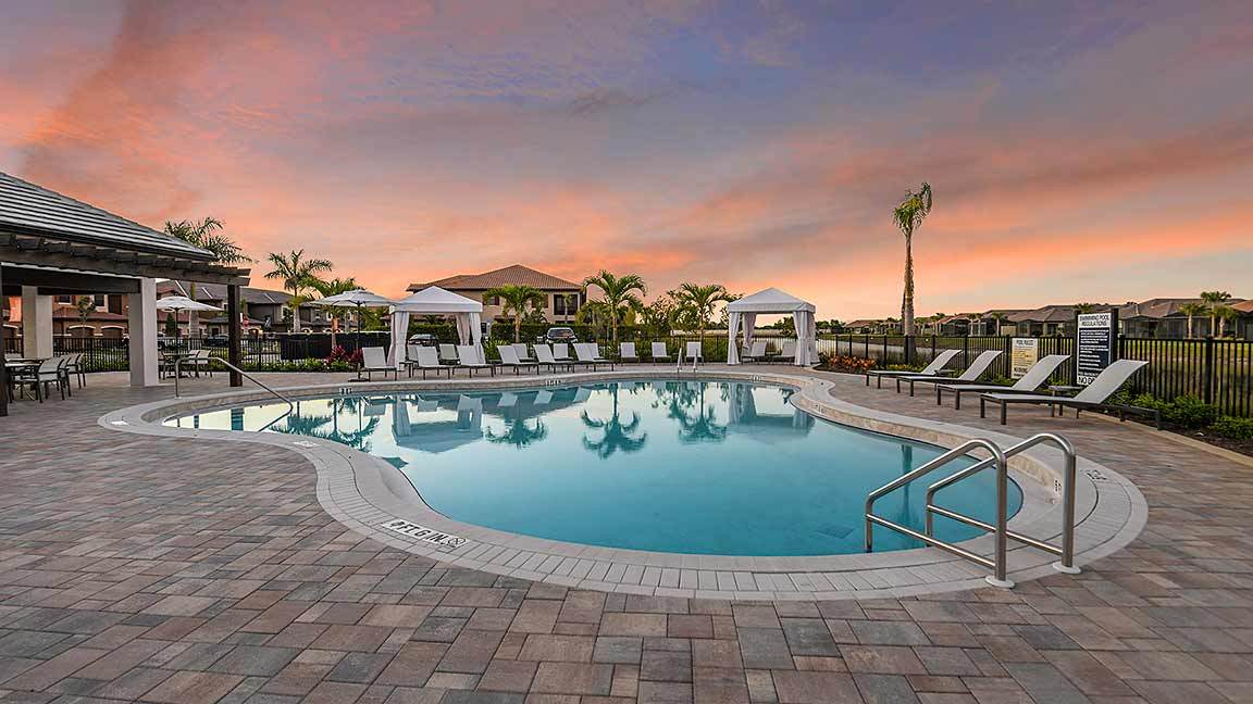 Esp-at-the-Islands-Amenity--sunset794-16x9-Po...