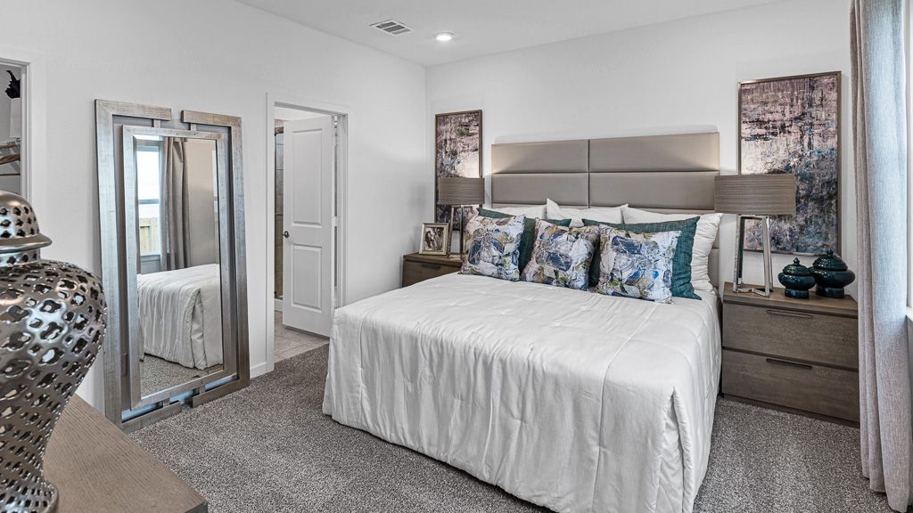 42-TM Cypress-40s Capella Model-20230216