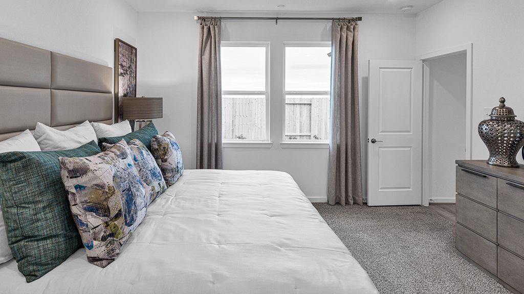 47-TM Cypress-40s Capella Model-20230216