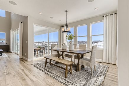 07 Breakfast Area