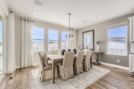 15 Breakfast Area