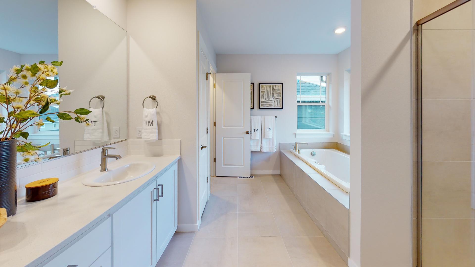 South-River-Terrace-Lot-1-Malbec-PrimaryBath1