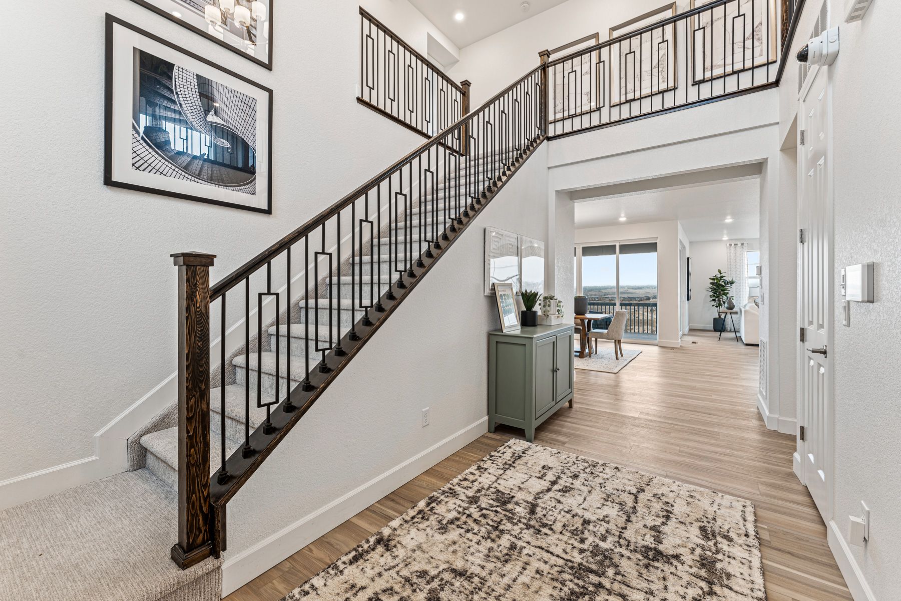 11-16985-Black-Rose-Pl-MLS