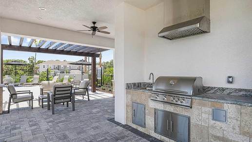 Townhomes at Skye Ranch  5401-cabana kitchen 16x9