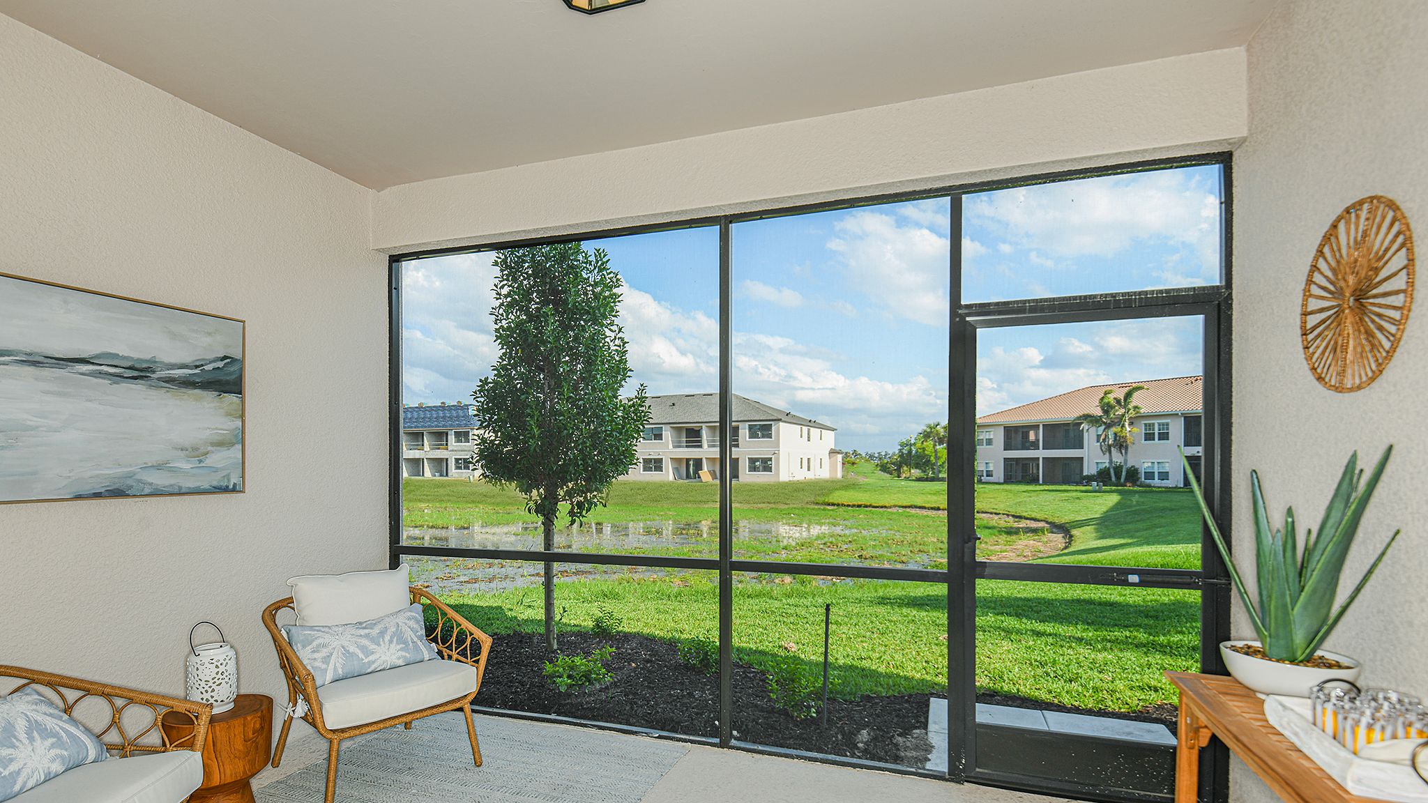 Bella-Via-Avanti7005-16x9-patio