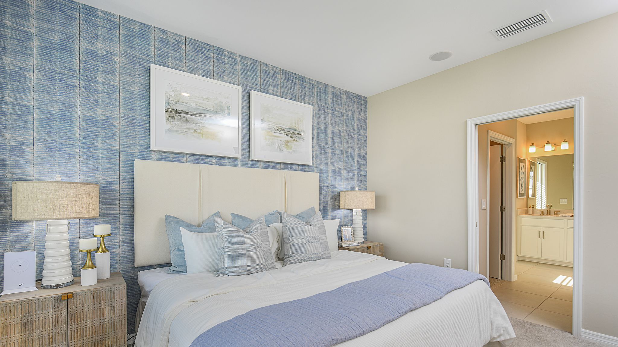 Bella-Via-Avanti7000-16x9-bedroom