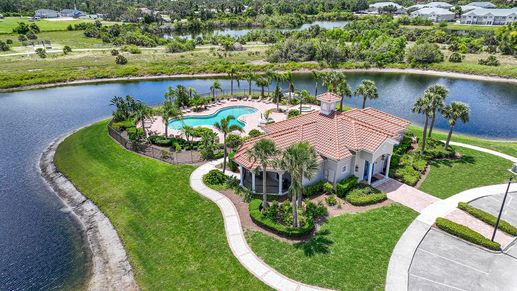 Bella-Via-Amenity-Center-6786-16x9