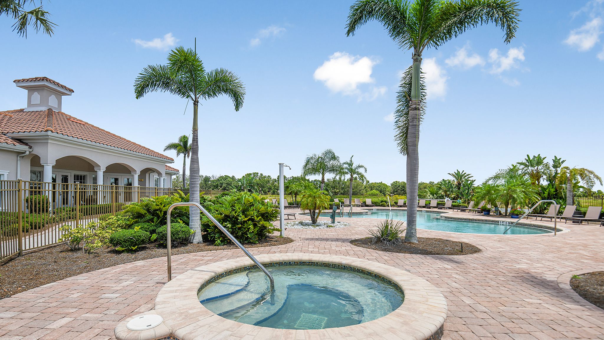 Bella-Via-Amenity-Center-6811-16x9