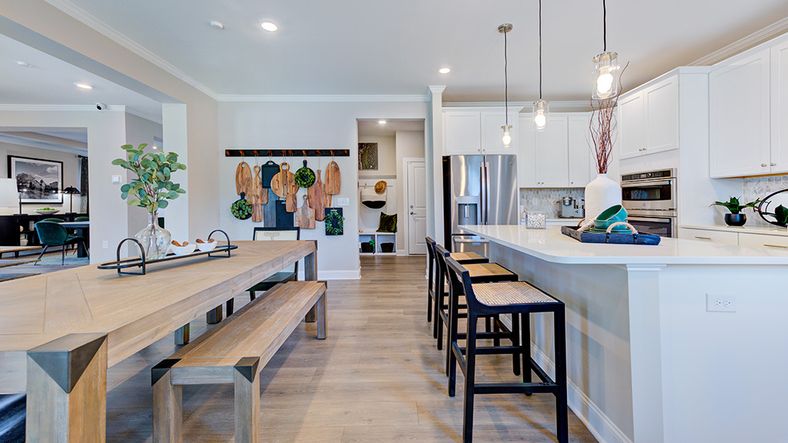 Kitchen to owner's entry