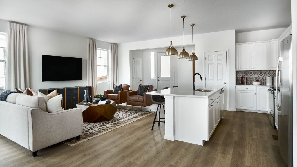 Rocky mountain Kitchen living