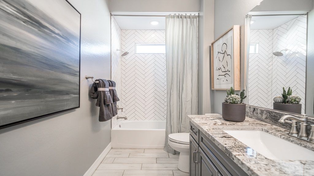 Bathroom51