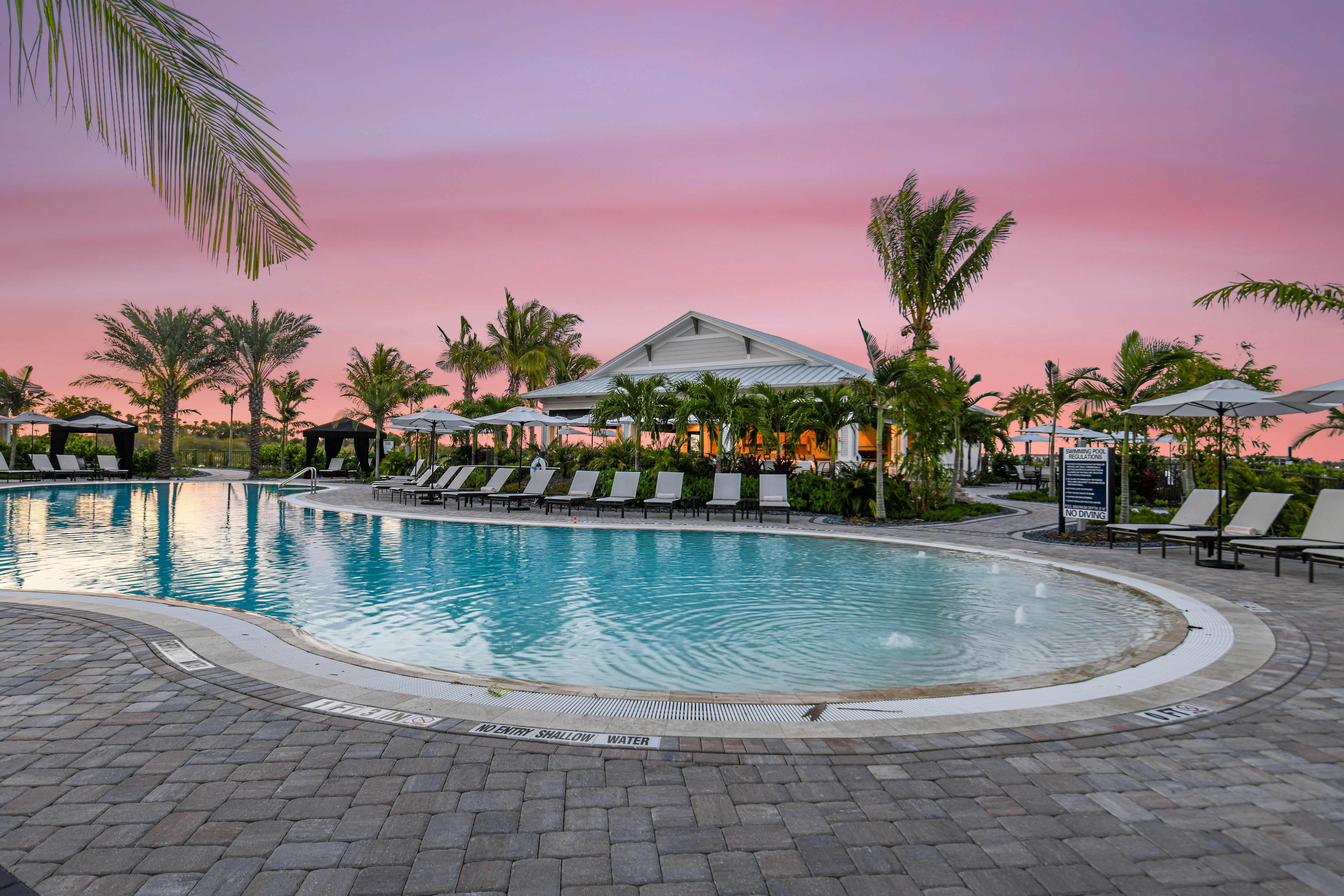 Esplanade at Lake Club Pool...