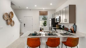 8720 Daybreak Street (Ivy)