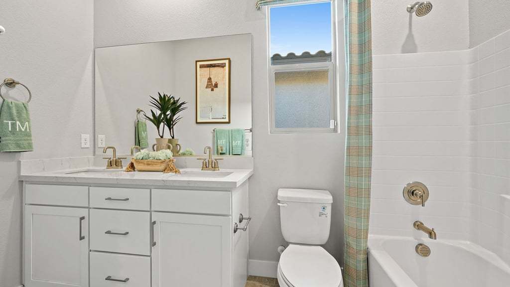 6-custom-Amaryllis-4