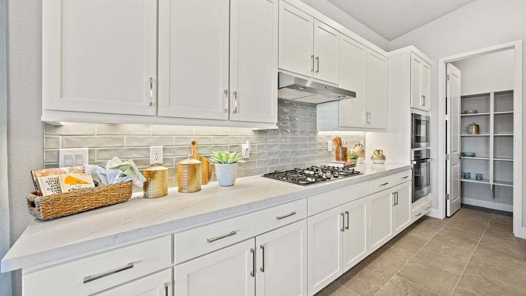 18-custom-Amaryllis-16