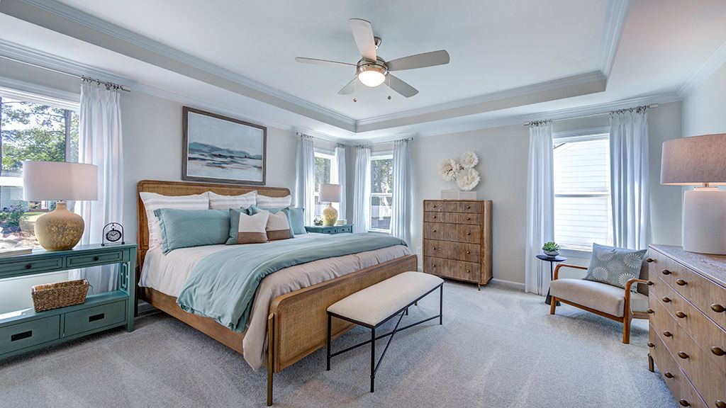 Hamilton owner's suite