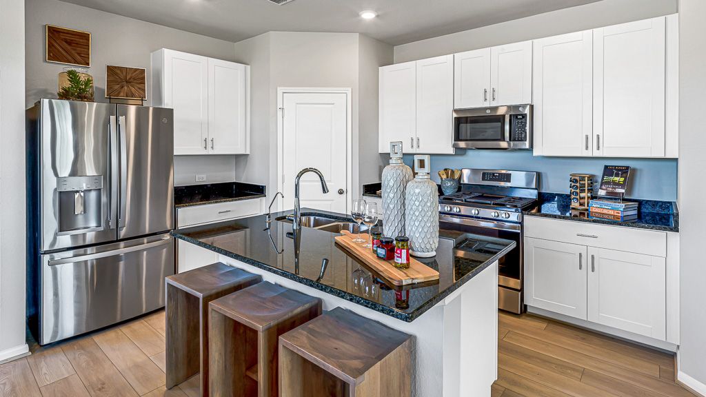 43-TM Arcadia 40s-1619 Greendale Dr-20231009