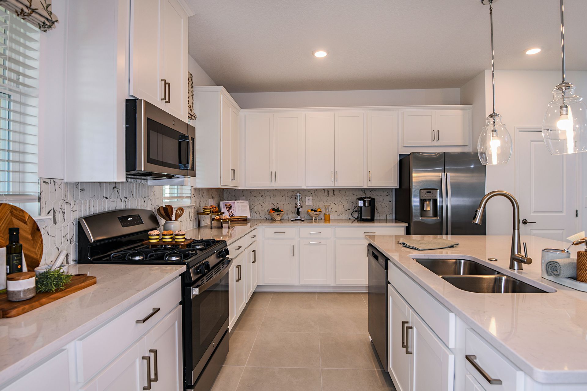 Harvest-at-Ovation-Baldwin-1154-Web