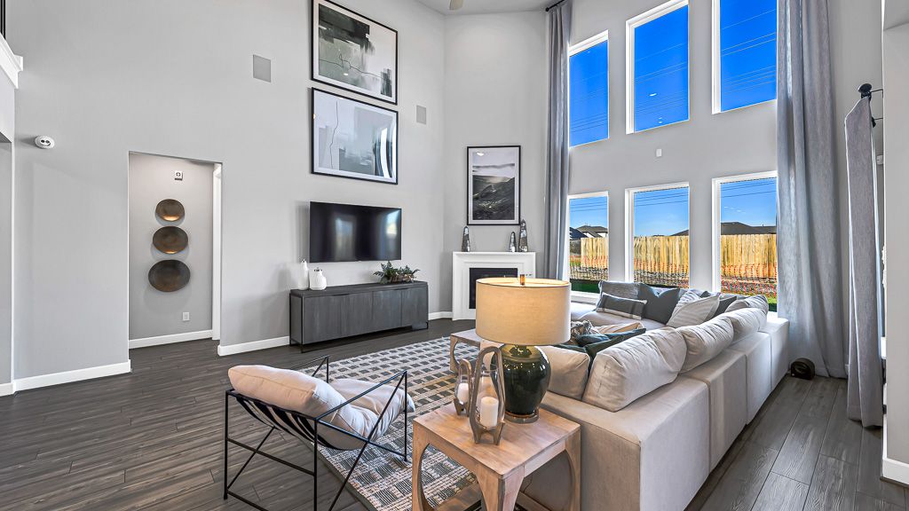 38-TM-Model 17402 Aster Falls Ct-20231206