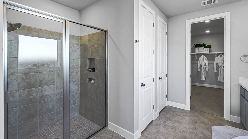 83-TM-Model 17402 Aster Falls Ct-20231206