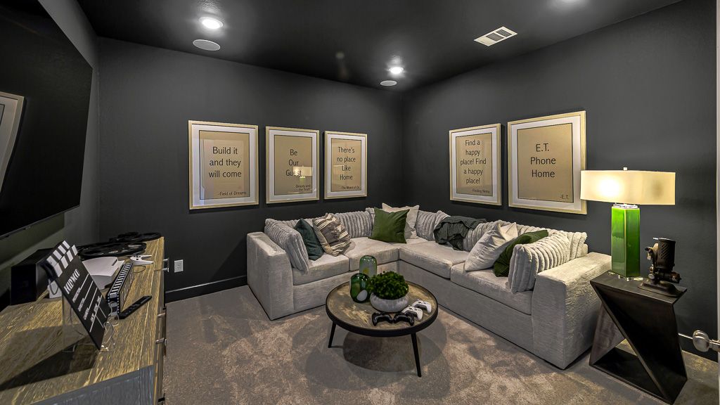 110-TM-Model 17402 Aster Falls Ct-20231206