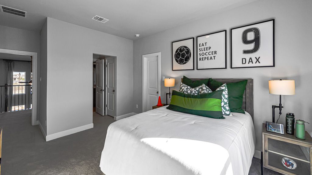 124-TM-Model 17402 Aster Falls Ct-20231206