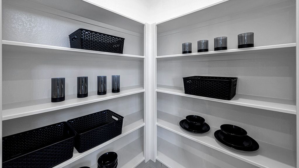 49-TM-Model 17402 Aster Falls Ct-20231206