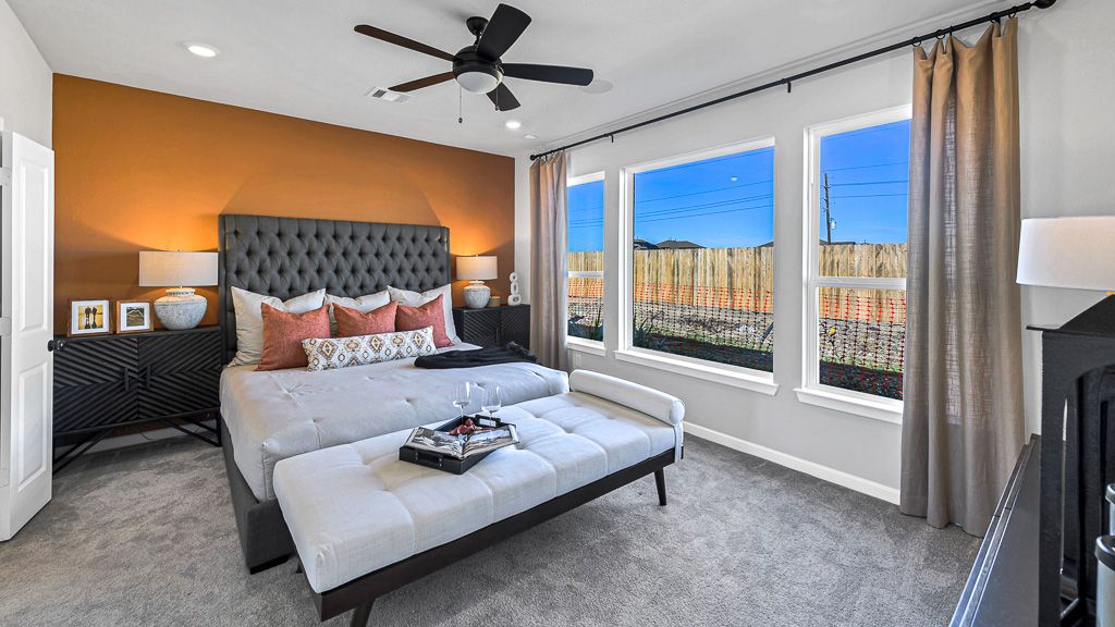 52-TM-Model 17402 Aster Falls Ct-20231206