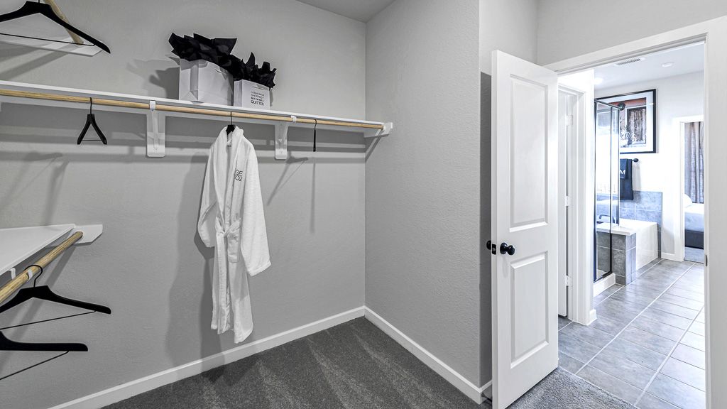 64-TM-Model 17402 Aster Falls Ct-20231206