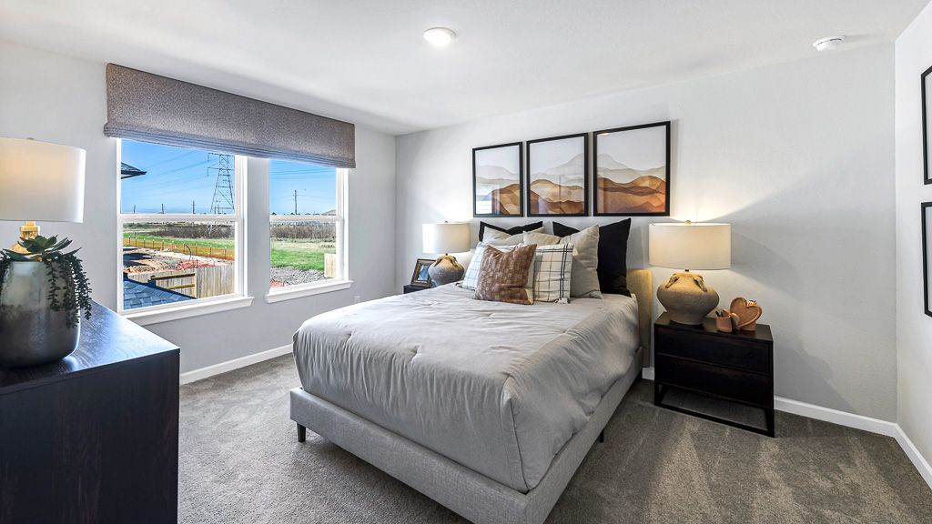 94-TM-Model 17402 Aster Falls Ct-20231206